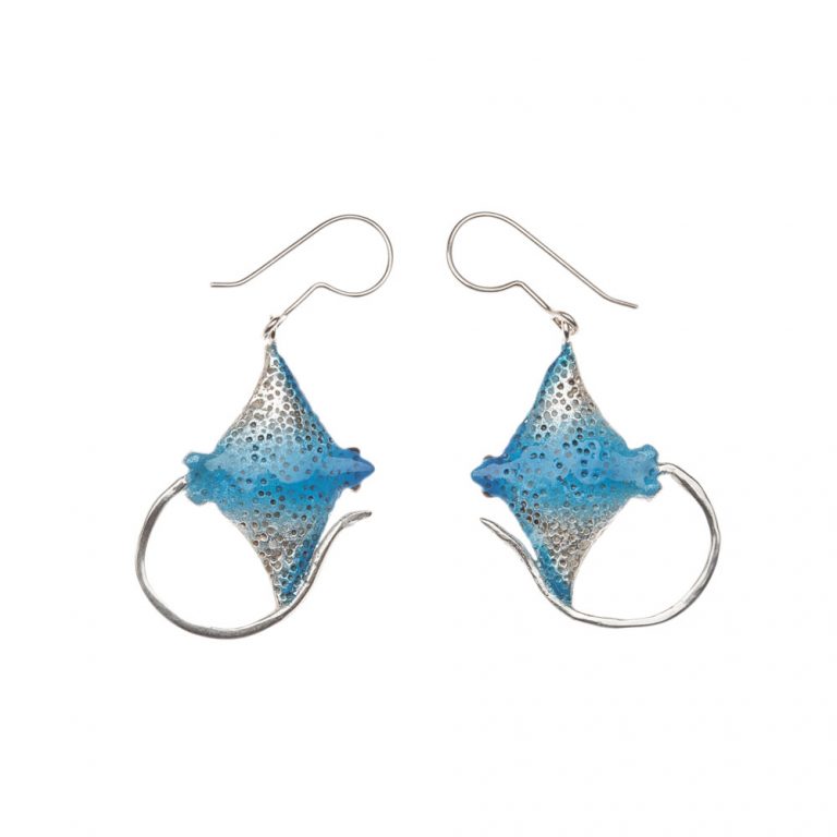 Aretes mantarraya, joyeria en plata, pendientes elaborados con plata ecologica eden joyas