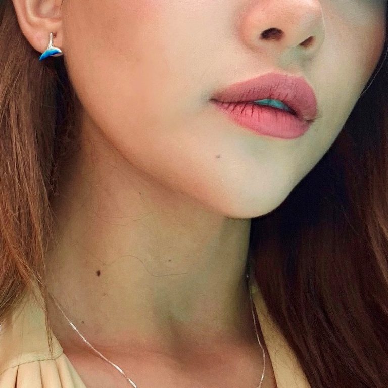 Aretes cola ballena, joyeria en plata, pendientes elaborados con plata ecologica eden joyas