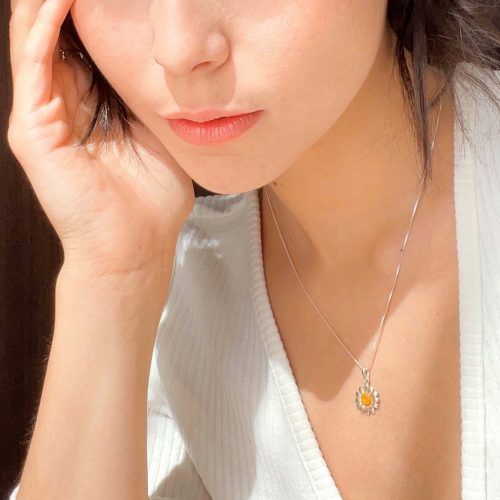 Collar Margarita modelo, cadena en plata, joyas elaboradas con plata ecologica eden joyas